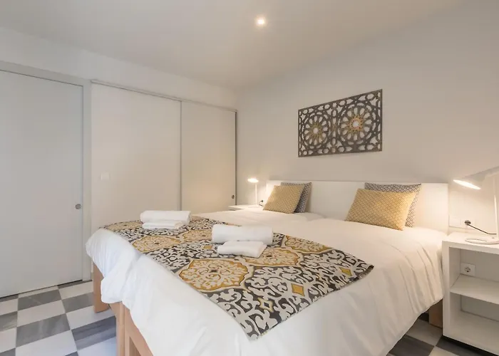 Casa Temprado 4* סביליה