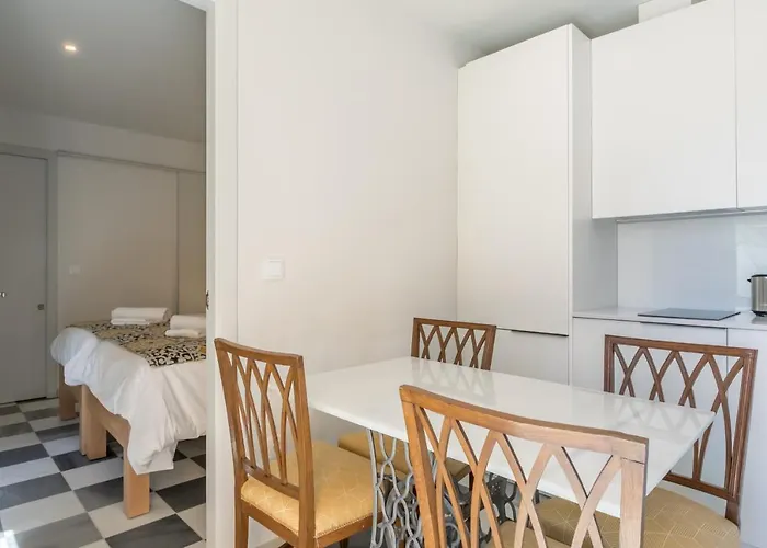 Casa Temprado מלון דירות סביליה