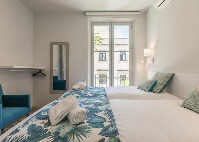 Casa Temprado מלון דירות סביליה