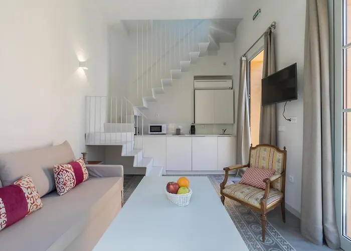 Casa Temprado 4* סביליה