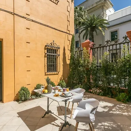 Casa Temprado Aparthotel 4*